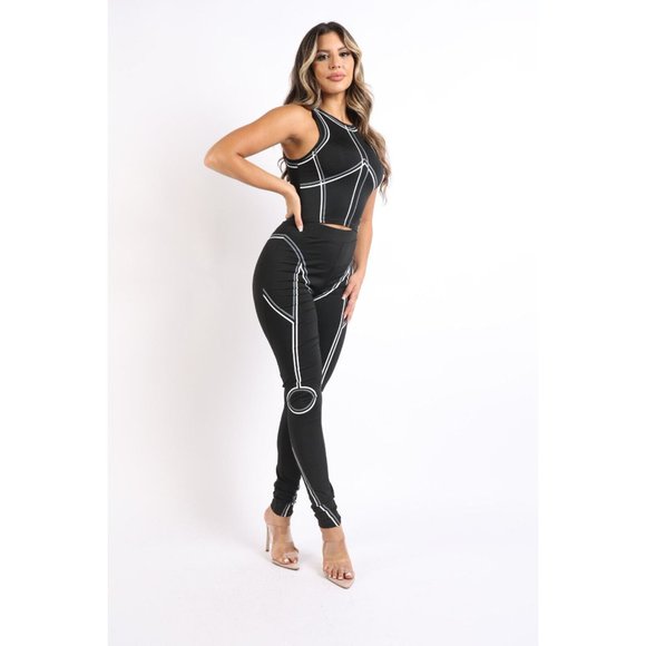Boutique Pants - Women's Silhouette Sketch Printed Sleeveless Top And Matching Pants Leggings Set